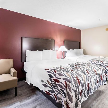 Red Roof Inn Cadiz Екстериор снимка